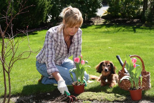 Safe and reliable payment area for Gardeners Isle of Dogs
